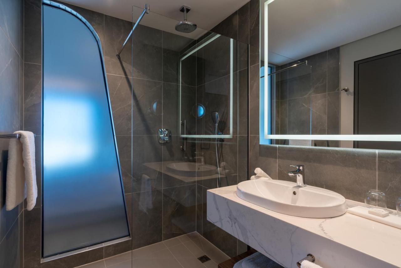 Radisson Blu Hotel, Durban Umhlanga Екстер'єр фото