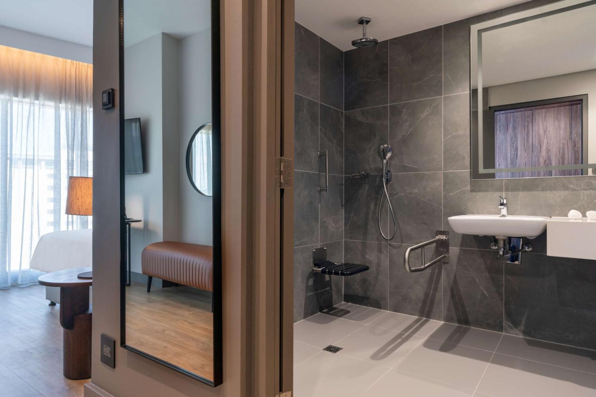 Radisson Blu Hotel, Durban Umhlanga Екстер'єр фото